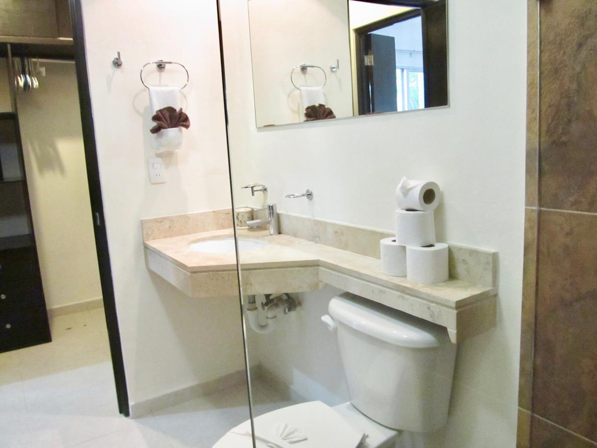 Aqua Terra - Quiet Condo For 4 Playa del Carmen Exteriör bild